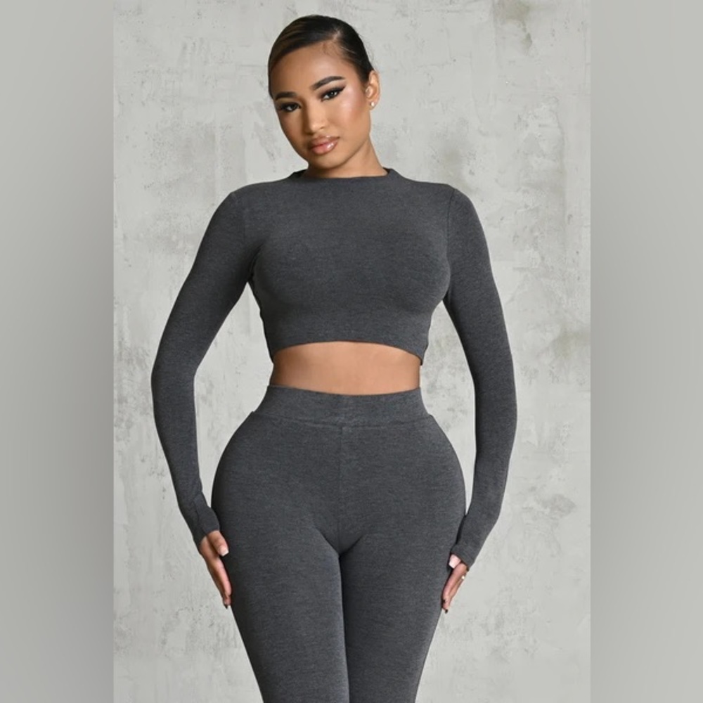 Matte Basix Collection Sculpt Long Sleeve Crop Charcoal